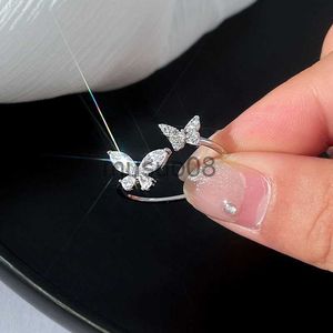 Anéis de banda brilhantes bonito cristal borboleta zircão anéis para mulheres meninas coreano anel de casamento minimalista ajustável prata cor anel jóias j230817