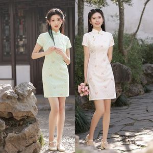 Etniska kläder Sexig fjäril Floral broderi chiffong mini cheongsam elegant retro kvinnors handgjorda knappar qipao kinesisk dag klänning