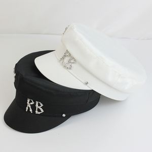 Berets Brand Designer Satin Diamond R B Brief Sboy Caps Women Flat Militray Hut Verstellbare Frauen Berethüte Gorras Mujer 230816