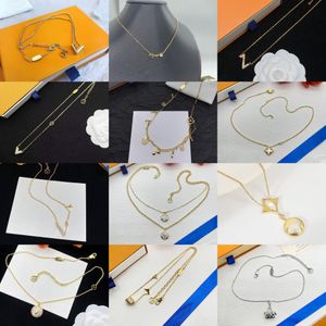 Hot Sale Diamond V Pendant Necklace Gold Plated Designer Pendants For Women Gold Chain Trendy Jewelry Elegant Accessories Holiday Gifts