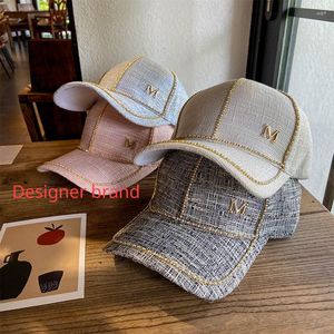 Bandt Caps Designer Marca M Carta Gorras outono feminino e inverno correspondentes ao chapéu incrustado de diamante Mostrar rosto pequeno boné de beisebol grátis