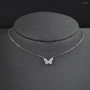 Hänghalsband 2023 Trendig fjäril halsband silverfärg för tjej julklapp juvelri grossistartikel x6228