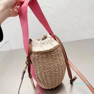 2023 Mini Sacos de praia Bolsa Desgner Bolsa Bolsa Crossbody Tote Bag Woman Crochet Totes Bolsas Luxurys 5A 5A