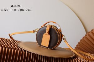 10A Mini Top Quality Designer Boite Chapeau Shoulder Bag Round Cake Handle Handbag Handbag Women's Genuine Leather Luxury Letter Printing Versatile Crossbody Bag