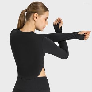 Active Shirts Built In Bra Long Sleeve Fitness Crop Top For Women Fitted Gym Workout Crew Neck Tops Curved Hem Yoga With Thumb Holes