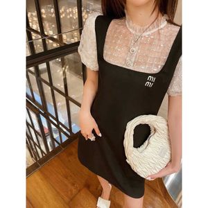 Miu vestido casual miçanga de manga curta Camise