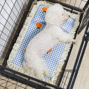 Cannellati di seta di ghiaccio tappeto rinfrescante per dog tappetino di raffreddamento per gatto cuscinetto estate letto un piccolo cucciolo fresco 230816