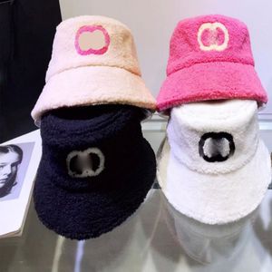 Chapéu de designer de designer de outono e inverno feminino Casal de férias ao ar livre Casquette de tamanho de lã de fã de férias de férias ao ar livre Casquette