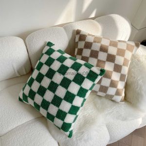 Kuddefodral Lamb Cashmere Chessboard Cushion Cover Soft Plush Retro Plaid Case Home Decor Chair Soffa Bed Covers HKD230817