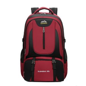 Mochila de viagem de grande capacidade para homens para camping ao ar livre para camping back pacote macho de casal à prova d'água esportes de mochila 230817