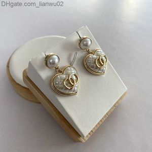 Brincos de pérolas duplas de garanhão Brincos de pântanos de diamante Brincos de pérolas Diamante Brincos de alta qualidade Não Desbotamento 19 Estilos Jóias de casamento para feminino Teardrop Z230817