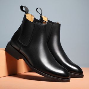 Stövlar Spring/Winter Elegant Chelsea Boots äkta läder män par skor anpassade slip-on klänning formella stövlar modell mode show 230816