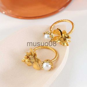 Band Rings French Vintage Flower Unique Ring Women's Brass Material Inlaid with Glue Beads Small Design Premium Temperament Ring J230817