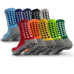 Sports Socks 10 Pair Football Socks Men Women Sports Socks Grip Non-slip Silicone Bottom Soccer Baseball Socks Outdoor Sport Yoga Socks 230816