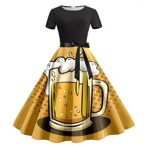 Kvinnors sömnkläder Kvinnor Oktoberfest Vintage Cocktail Dress Kort ärm Knälängd En linje Horn Swing Party klänningar