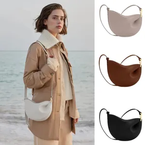 Luxurys designer mode totes koppling väskor kvinnor plånböcker säck sommar tonca kväll messenger cross body väskor män äkta läder klimpa axel handväska remmar