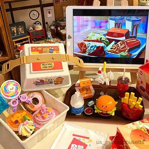 Blocks Creteve Play House Mini Food Hamburger DESSER BLUKS BUDULACJE Ice Cake B Educational Toys Prezenty dla dzieci dziewczęta R230817