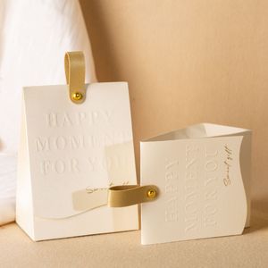 Presentförpackningspåsar med träring Champagne Candy Paper Bag Chocolate Box Packaging Wedding Favor Gifts For Gäster Födelsedagsfest 230816