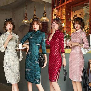 Ubranie etniczne Cheongsam Przyjazd krótka koronkowa retro szczupła sukienka elegancka chińska tradycyjne sukienki szatę chinoise qipao formalne suknie ślubne