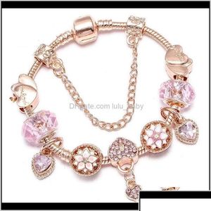 Charm Bracelets Mode Luxusdesigner Süßes Schönes Key Heart Diamond Crystal DIY Europäische Perlen Armreif Armband für Frau Mädchen Rose Dheqm