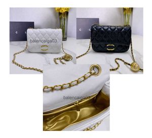 Bolsas de bolsa de canal de grife Bolsa de praia Luxurys Brands Man Woman Small Golden Ball ombro Crossbody Square Boy Chain Fashion Leather Messenger Bag