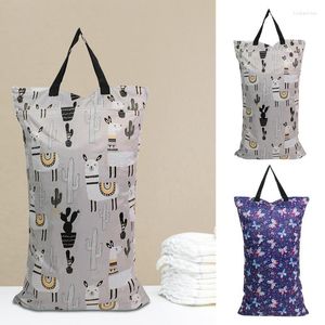 Storage Bags Cloth Diaper Born Sports Bag Nappy Holder Washable Beach Pool Gym Baby Fabric With Zipper Pocket Wet Dry