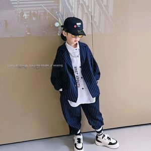 Kleidungssets 312 Jahre Teenager Jungen Blazer Anzug 2023 Frühling Herbst Kinder Marine Blue Handsome Britis