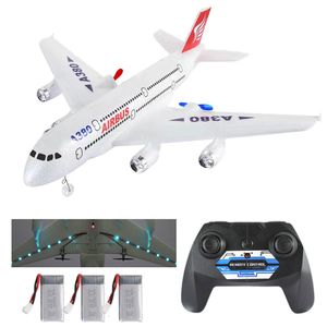 Aeronave Modle Airbus A380 Boeing 747 RC Airplane Remote Control Toy 2.4g Plano de asa fixa Gyro Modelo de aeronave ao ar livre com Motor Children Gift 230818