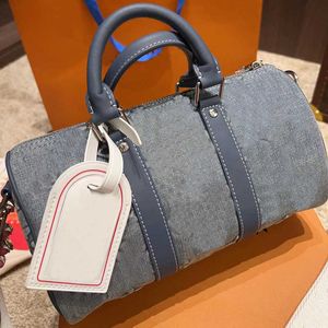 Designer Bags Men Women Handbags Keepall Denim Bag Shoulder Crossbody bag Embossed Vintage Tote Travel Pillow 24x15cm