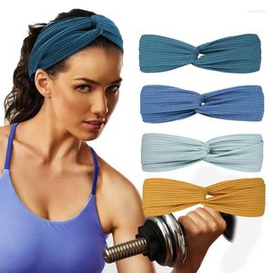 Clip per capelli Boho Solid Color Bande a maglia Women Yoga Fashion Turban Makeup Scarf Elastic Cross Headwrap Girl Accessori