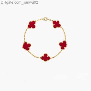 Charm Bracelets Designer -Armbänder Van Clover Armband Designer Mode Charm S für Mädchen Frauen 18k Gold Silber Weiß rot