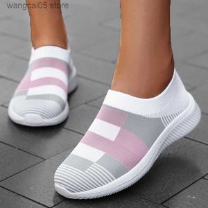 SURET BUTS BUTS Women 2023 Sneakers Flat Buty Panie Wygodne grube trampki Mokasyny Damskie trampki poślizgnąć