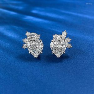 Brincos do garanhão O amor em forma de coração de alto carbono S925 Sterling Silver de alto carbono são clássicos luxuosos e versáteis