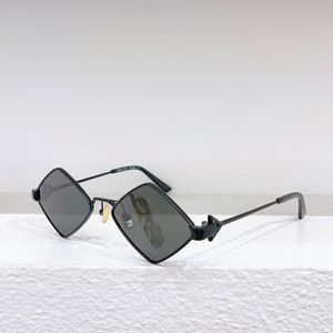 Sonnenbrille für Männer Frauen Sommer 1213 Designer Style Anti-Ultraviolett Retro Platte Vollrahmen Brille zufällige Box