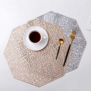 Table Runner 2pcs resistente ao calor Anti-deslizamento PVC Hollow Hollow Octagon Placemats Bow