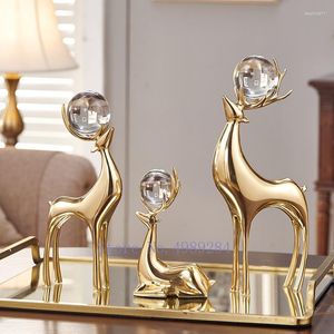 장식 인형 미학적 고급 금속 입상 금속 구리 모델 사슴 크리스탈 볼 거실 장식 가정 장식 액세서리 선물