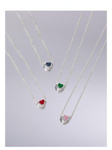 Chains Colored Loving Heart Pendant Necklace Women's Retro Red Clavicle Chain