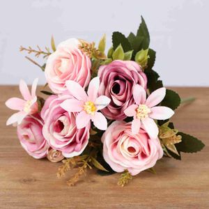 装飾的な花の花輪人工屋外庭園ブーケワンピース家庭用テーブルアクセサリーのための花瓶の装飾結婚式の装飾hkd230818