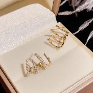 Stud Earrings Simulated Pearl Earing Claw Ear Hook Clip Four Women Plated Gold Hypoallergenic Korean Fashion Aesthetic Jewelry