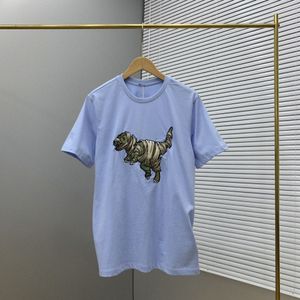 Designers de homens cardamom de estilo moderno correspondente masculino pequeno elefante voador de monstro de elefante para casais Camiseta de manga curta feminina com pescoço redondo e7k q1rx#