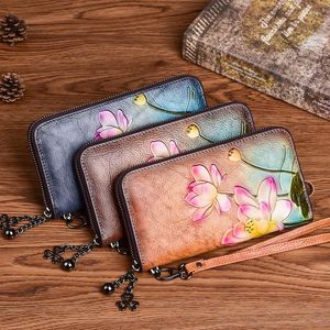 Brieftaschen 2023 chinesischer Stil Frauen Top -Layer Cowide Wallet Blumenmuster Handtasche Langes Reißverschluss Vintage Clutch -Tasche