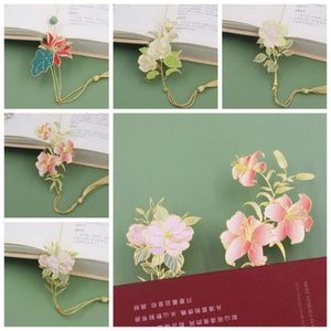 Flor Book Clip Metal Bookmarks Paginator estilo chinês Tassel marcado marcador de páginas de página de rosa Papperyaria