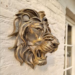 Decorative Objects Figurines Resin Lion Head Wall Mounted Sculpture Art Decoration Animal Statues Luxury Indoor Outdoor House Craft Ornament Decor 230817