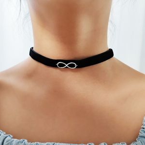 10pc/molto semplice Infinity a pendente in acciaio inossidabile collana collare collare da donna in acciaio femminile corda di velluto di corea nera femmina collier bijoux