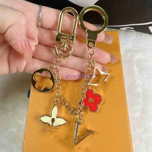 Fashion Brand Keychain Letter Flower Splice Designer Keychain Metal Keychain Women's Bag Pendant Accessories