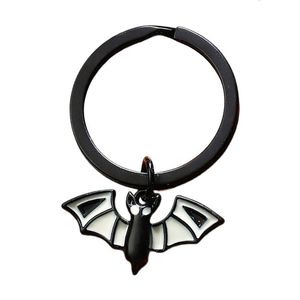 Other Event Party Supplies Metal Halloween Horror Ghost Bat Key Chain Pendant Car Ring Headphone Case Decor Bag Backpack Charms Jewelry Gift 230818