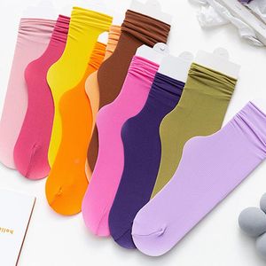 Donne calzini primaverilo estate sottile in velluto in vellone in vellone in nylon colore solido tubo medio sciolto femmina traspirante comodo confortevole