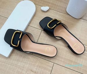 Luxurys Designerschuhe Sandals Slipper Flat Sliders Womans Satin Mesh Stoff Sommer Sandale White Panters Mode Beach Pool