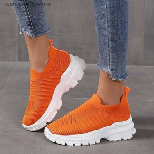 Dress Shoes Fashion Sneakers for Women 2023 New Knitting Mesh Women's Vulcanize Shoes Thick Bottom Slip On Walking Shoes Plus Size 42 T230818