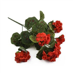 Dekorative Blumen Kränzen Neue Künstliche Geranium rot simulierte Blume Busch Hochwertige UV -resistente Heimdekoration Garten HKD230818